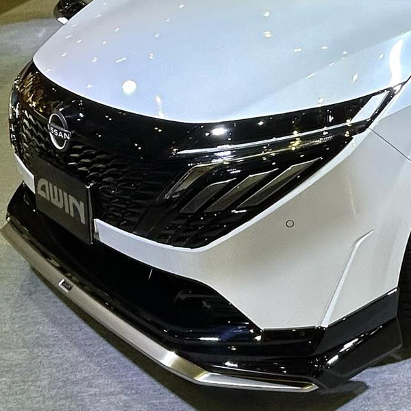 オーラ E13 実車装着例